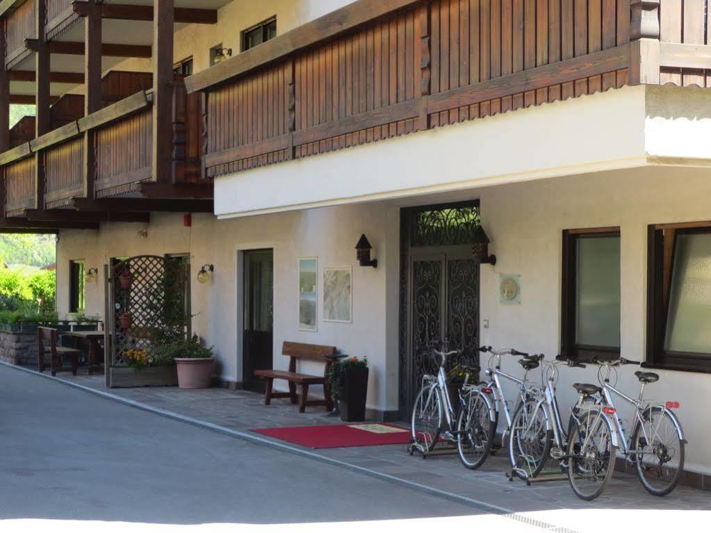 Hotel Salgart Merano Bagian luar foto