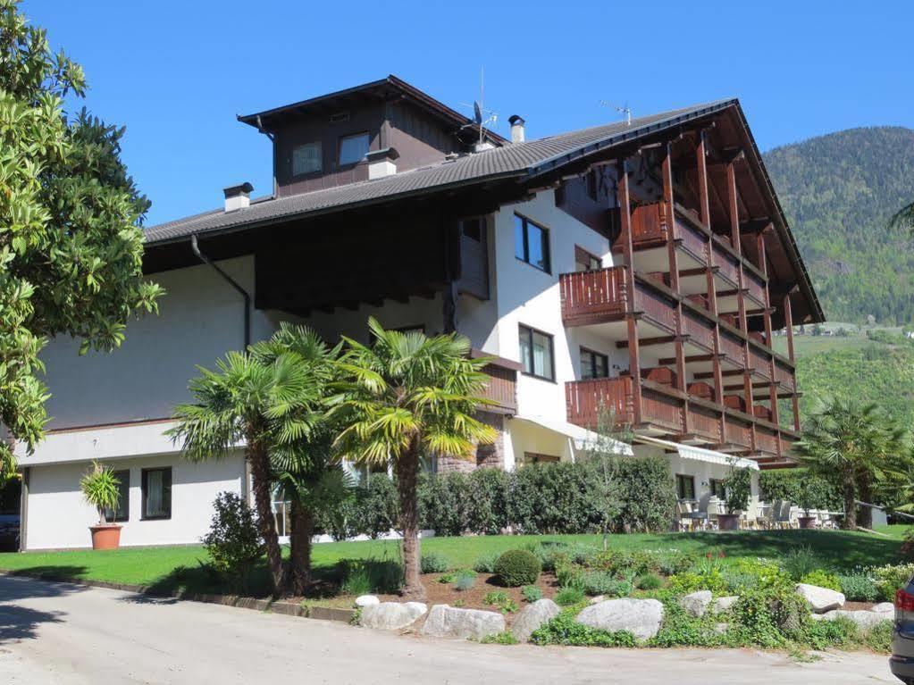 Hotel Salgart Merano Bagian luar foto