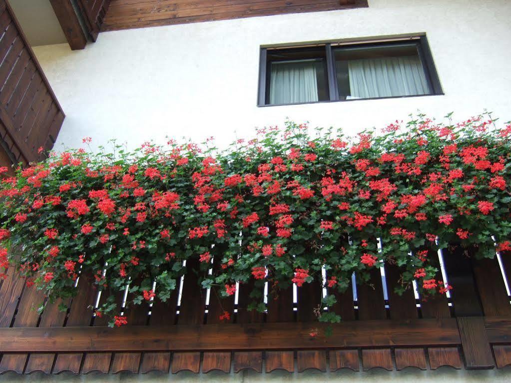 Hotel Salgart Merano Bagian luar foto